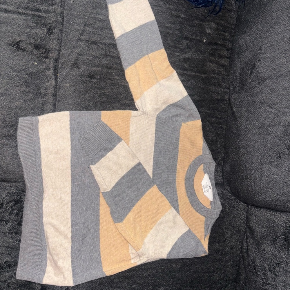 H&M Gray and Tan Striped Sweater